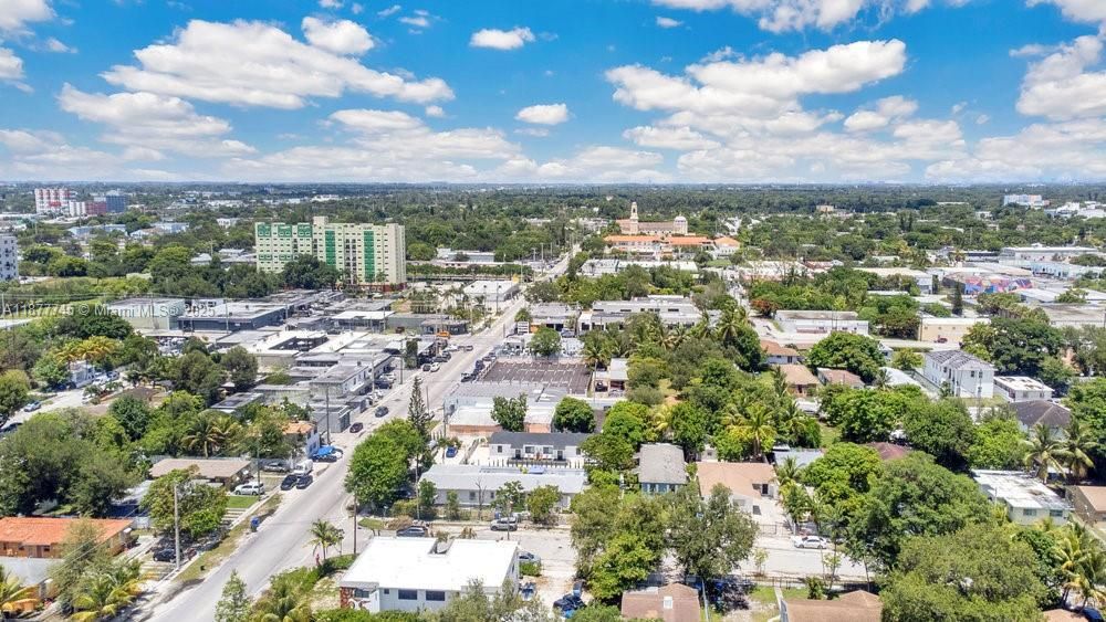 待售: $600,000 (3 贝兹, 2 浴室, 1178 平方英尺)