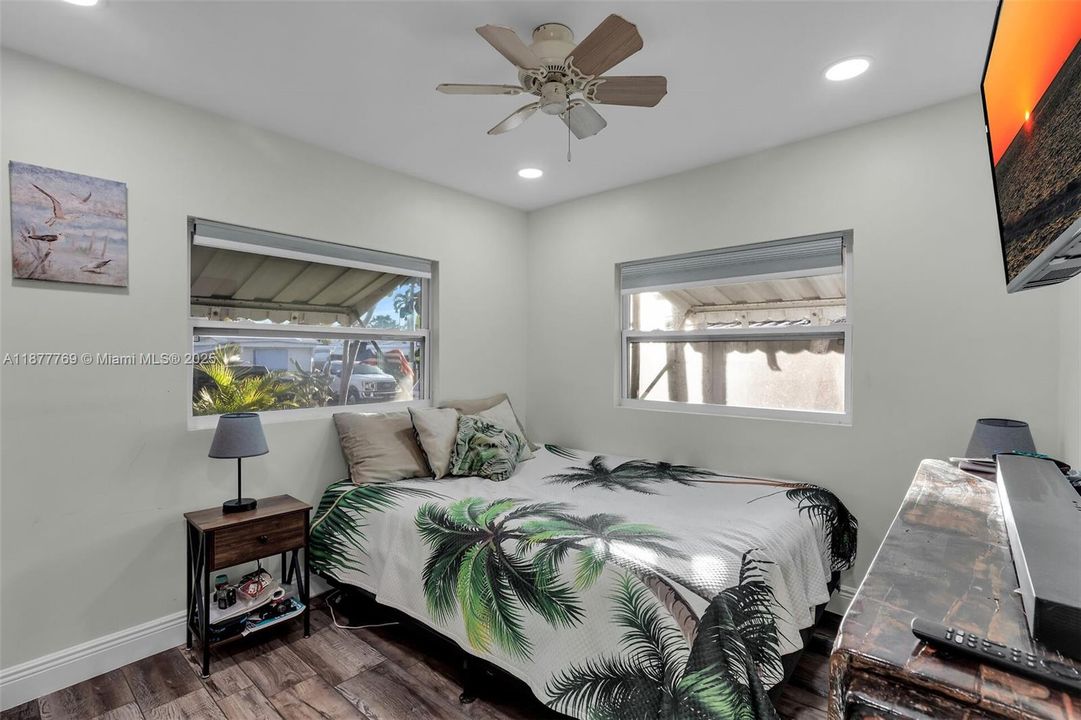 Activo con contrato: $699,000 (2 camas, 2 baños, 864 Pies cuadrados)