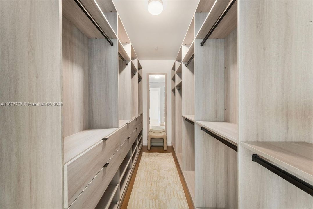 待售: $7,999,000 (4 贝兹, 4 浴室, 4204 平方英尺)