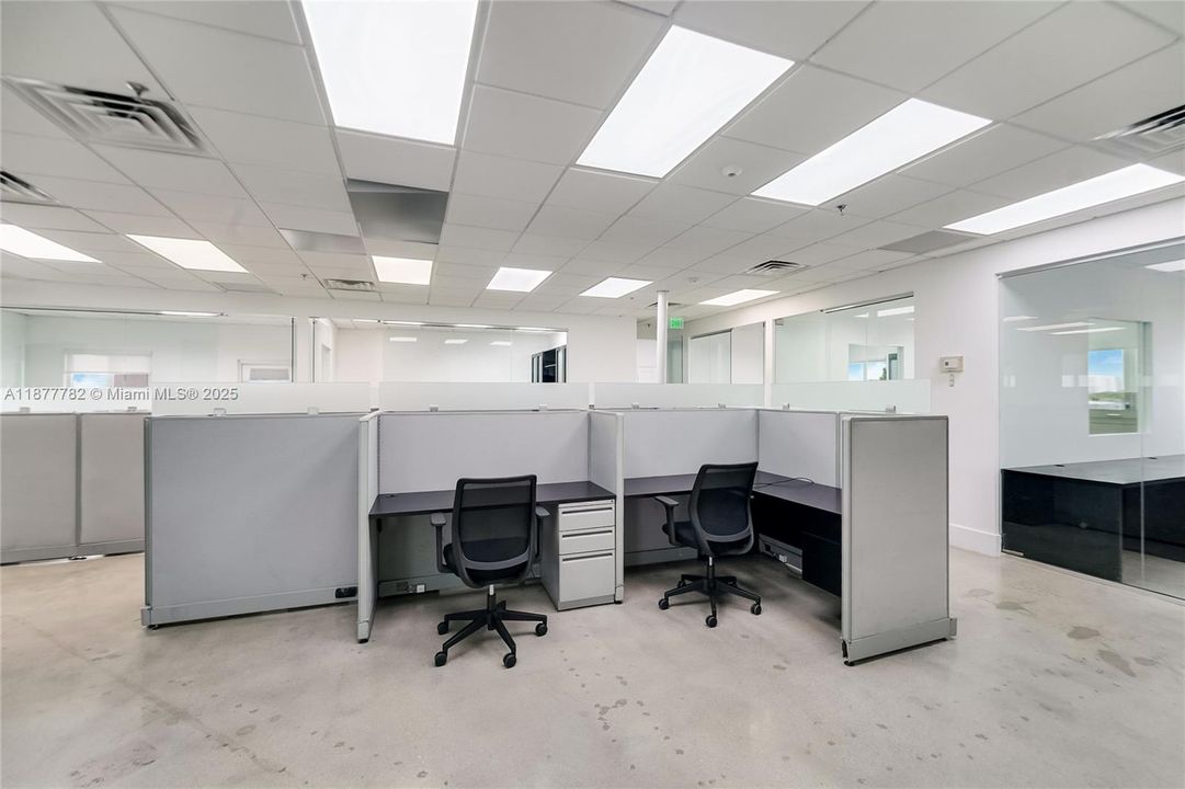 出租: $28 (0 贝兹, 0 浴室, 0 平方英尺)