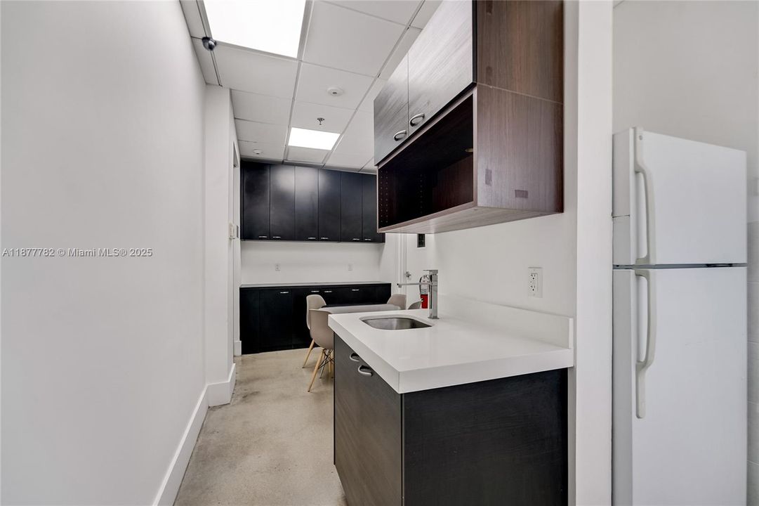 出租: $28 (0 贝兹, 0 浴室, 0 平方英尺)