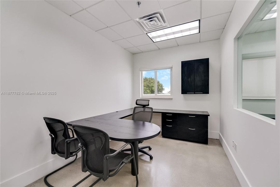 出租: $28 (0 贝兹, 0 浴室, 0 平方英尺)