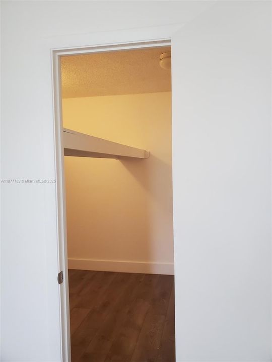 Недавно арендовано: $2,000 (2 спален, 2 ванн, 1175 Квадратных фут)