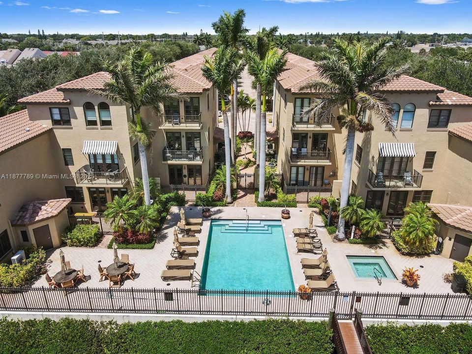 Recently Sold: $549,900 (3 beds, 2 baths, 1930 Square Feet)