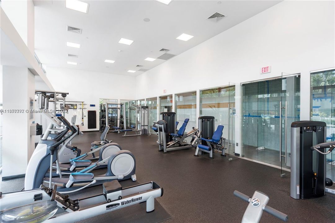 For Sale: $690,000 (1 beds, 2 baths, 1214 Square Feet)