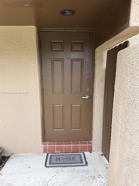 En Venta: $299,000 (2 camas, 1 baños, 1025 Pies cuadrados)