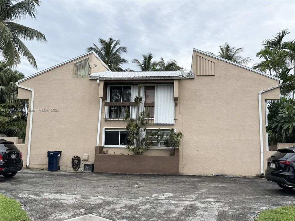 En Venta: $299,000 (2 camas, 1 baños, 1025 Pies cuadrados)