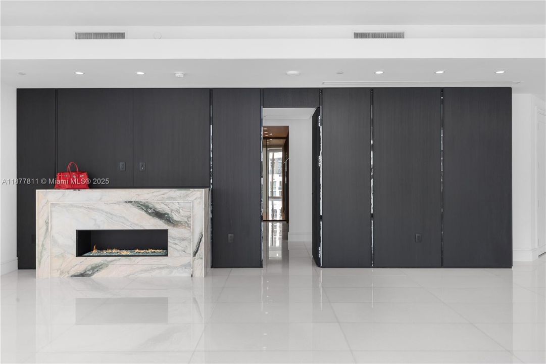 En Venta: $9,985,000 (4 camas, 5 baños, 0 Pies cuadrados)