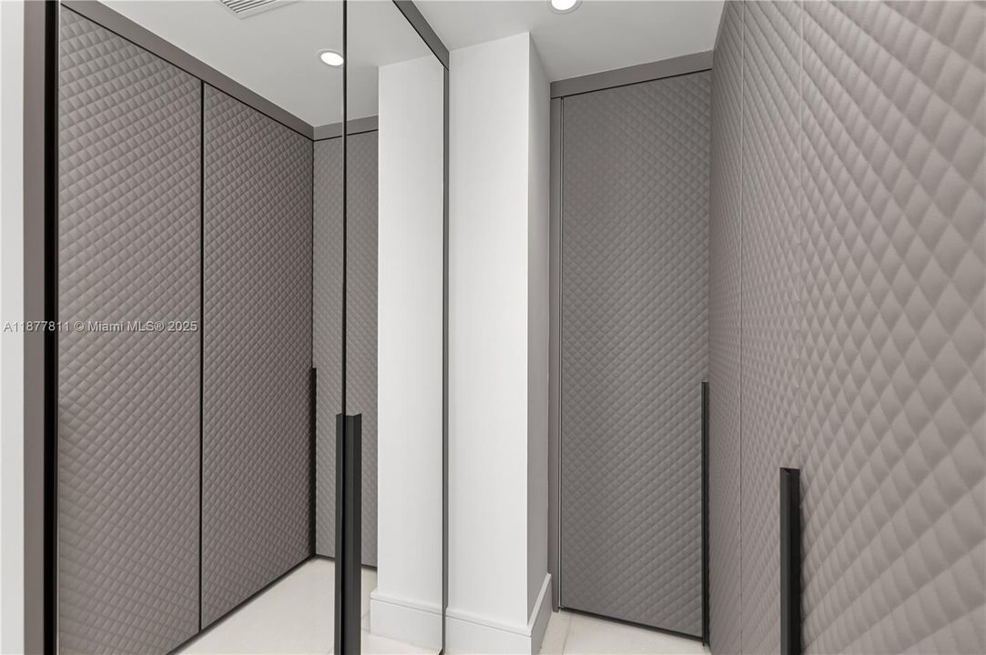 En Venta: $9,985,000 (4 camas, 5 baños, 0 Pies cuadrados)