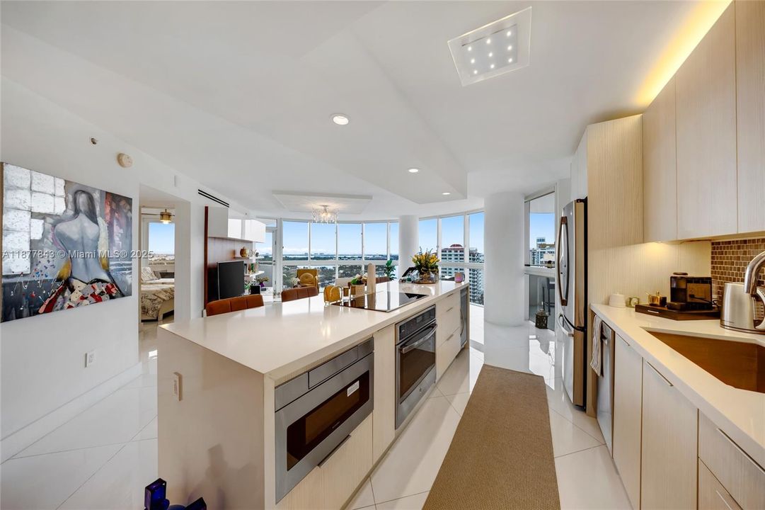 En Venta: $1,250,000 (2 camas, 2 baños, 1340 Pies cuadrados)