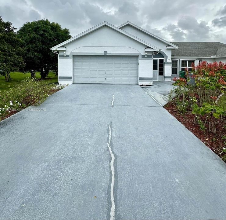 На продажу: $650,000 (3 спален, 2 ванн, 2643 Квадратных фут)