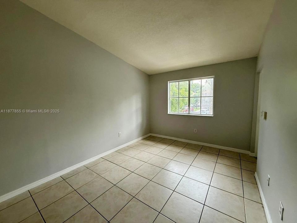 En Renta: $1,730 (2 camas, 2 baños, 815 Pies cuadrados)