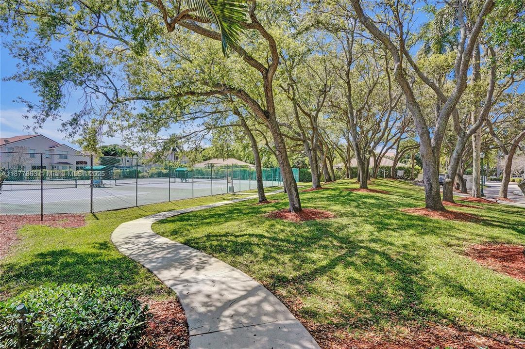 Active With Contract: $6,000 (4 beds, 2 baths, 2015 Square Feet)