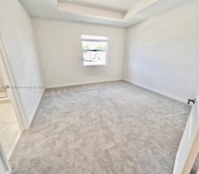 На продажу: $650,000 (3 спален, 2 ванн, 1827 Квадратных фут)