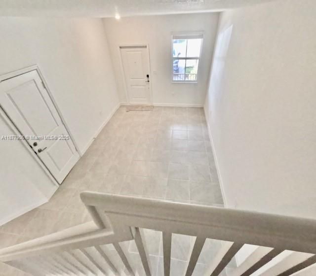 На продажу: $650,000 (3 спален, 2 ванн, 1827 Квадратных фут)