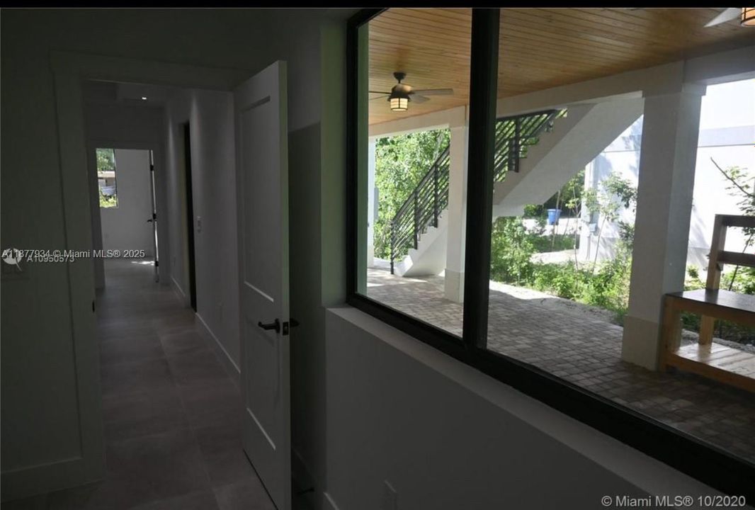 For Rent: $2,750 (2 beds, 1 baths, 2226 Square Feet)