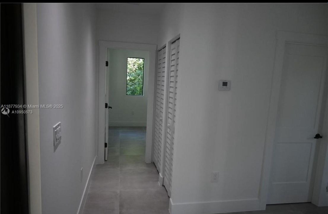 For Rent: $2,750 (2 beds, 1 baths, 2226 Square Feet)