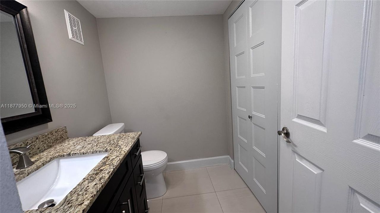 Недавно арендовано: $3,400 (3 спален, 2 ванн, 1714 Квадратных фут)