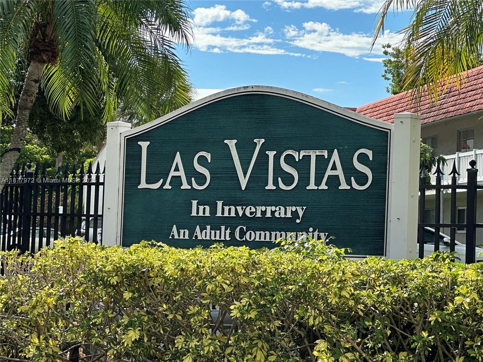 На продажу: $104,900 (1 спален, 1 ванн, 900 Квадратных фут)