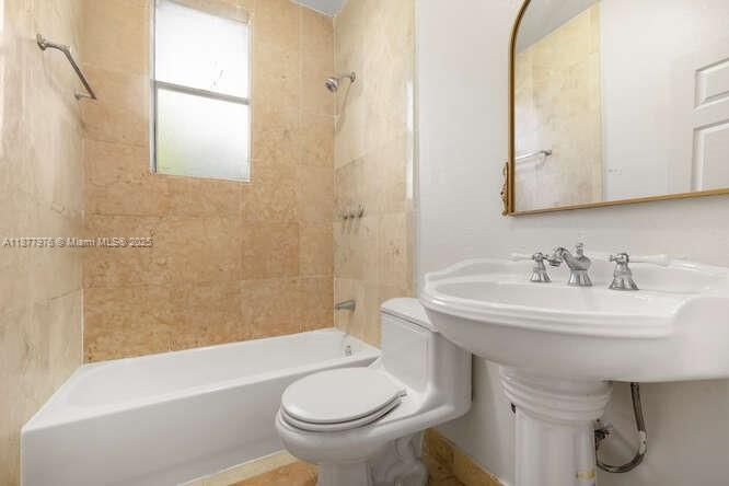 待售: $1,995,000 (0 贝兹, 0 浴室, 0 平方英尺)