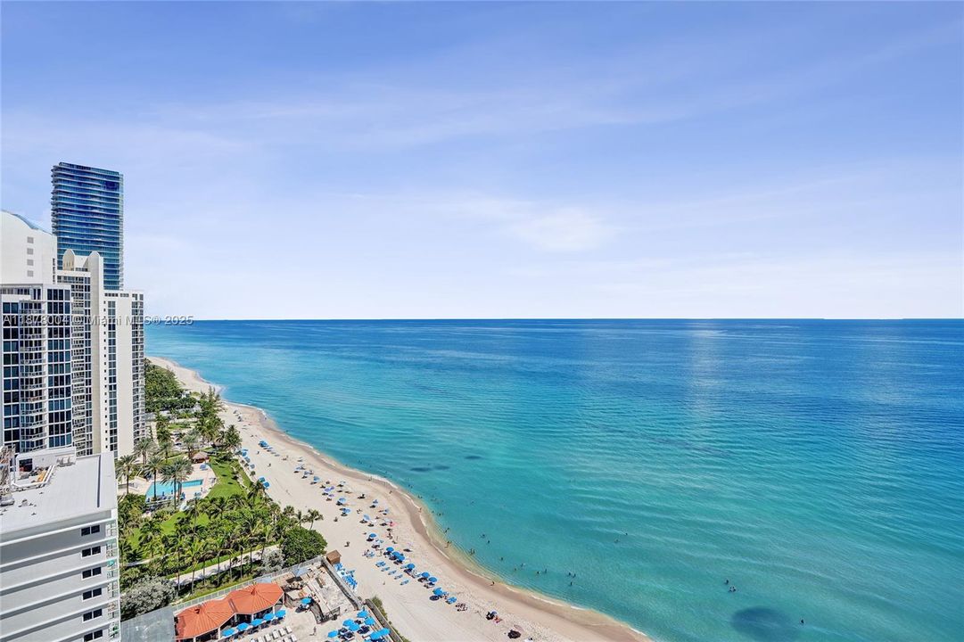 For Sale: $2,500,000 (3 beds, 4 baths, 2665 Square Feet)