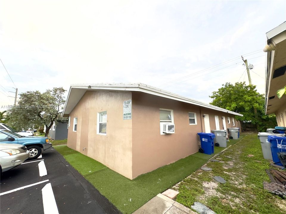 最近售出: $575,000 (0 贝兹, 0 浴室, 1624 平方英尺)