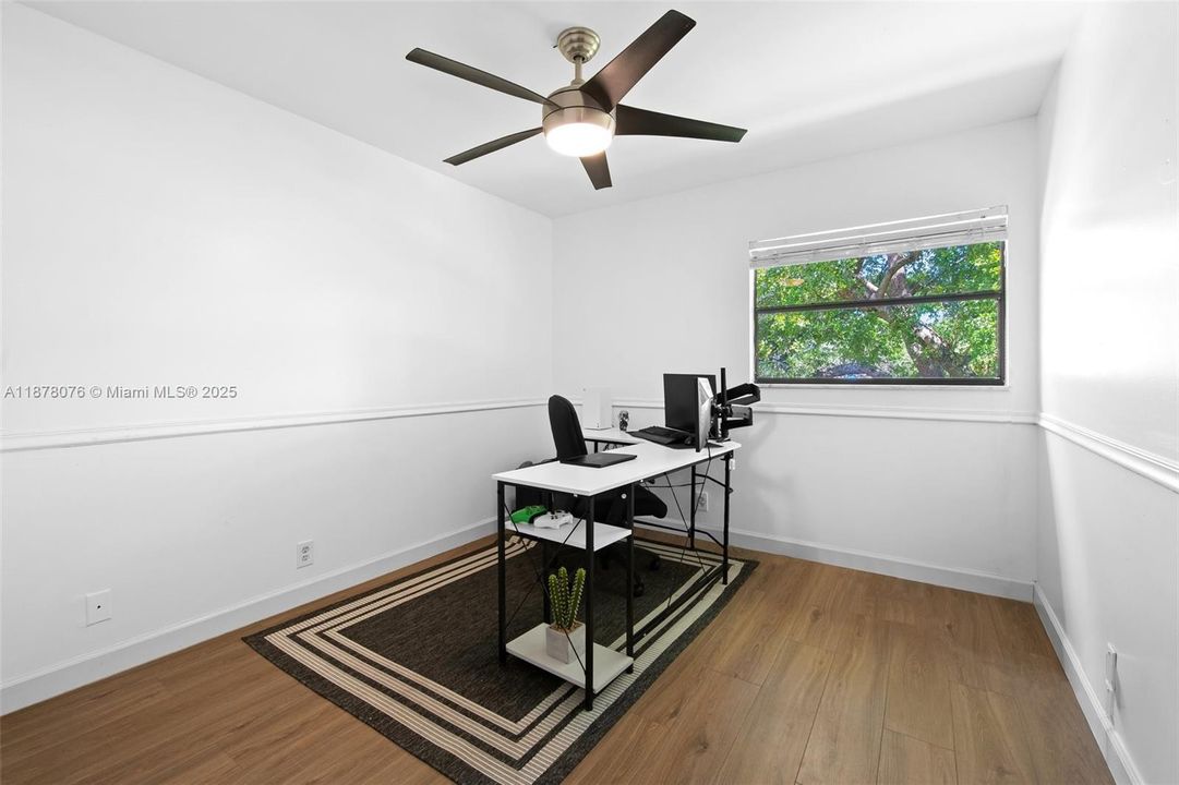 For Sale: $365,000 (3 beds, 2 baths, 1610 Square Feet)