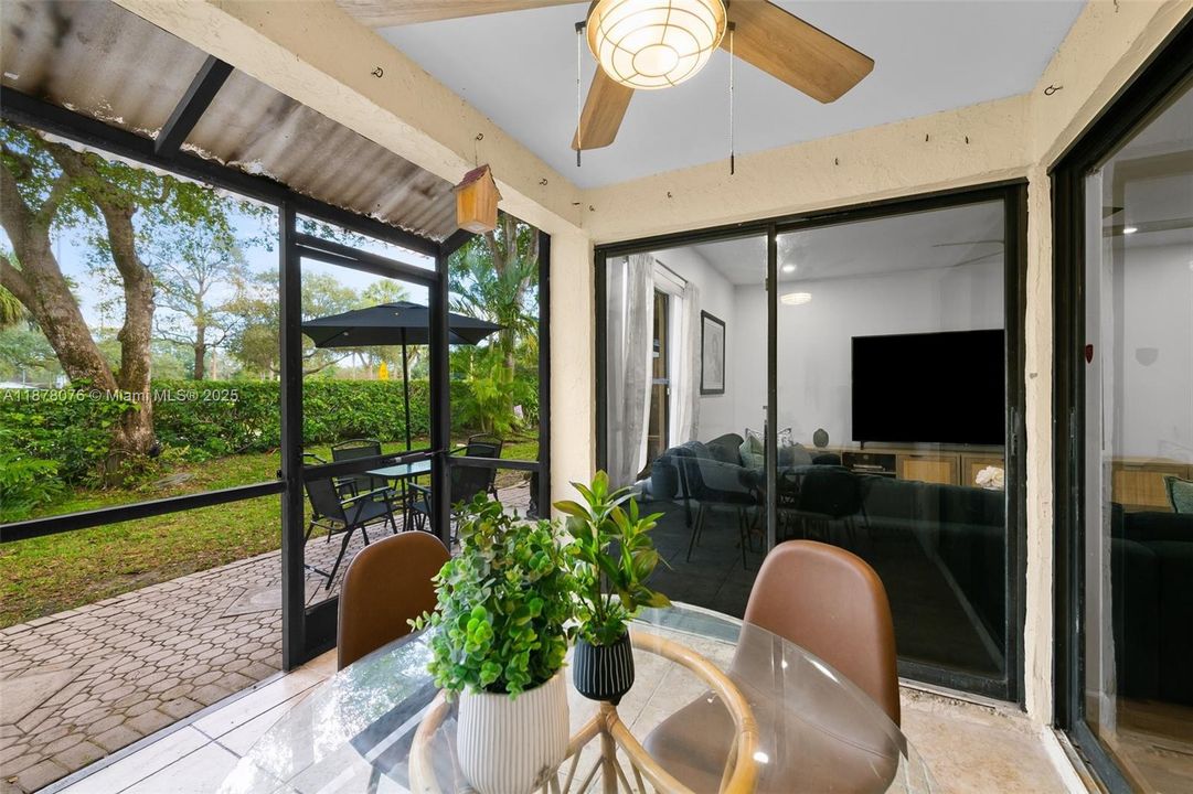 For Sale: $365,000 (3 beds, 2 baths, 1610 Square Feet)