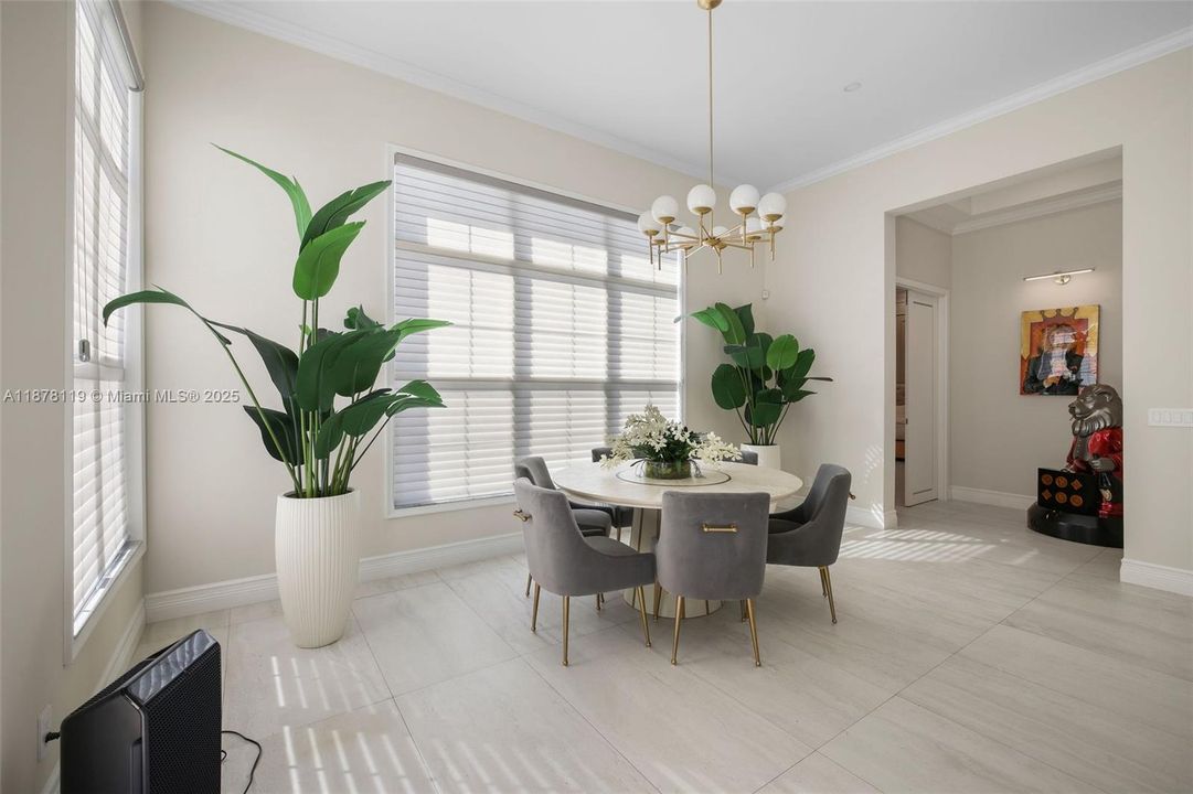 For Sale: $2,795,000 (4 beds, 3 baths, 4742 Square Feet)