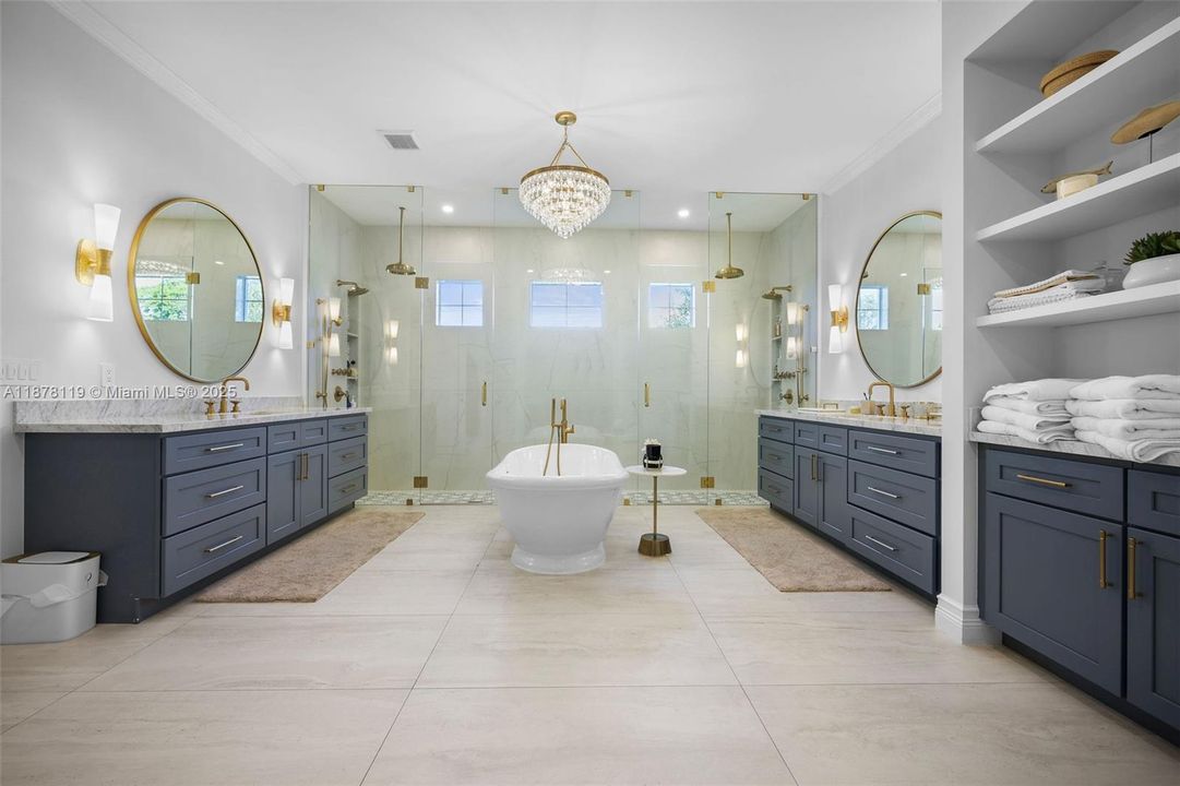 For Sale: $2,795,000 (4 beds, 3 baths, 4742 Square Feet)