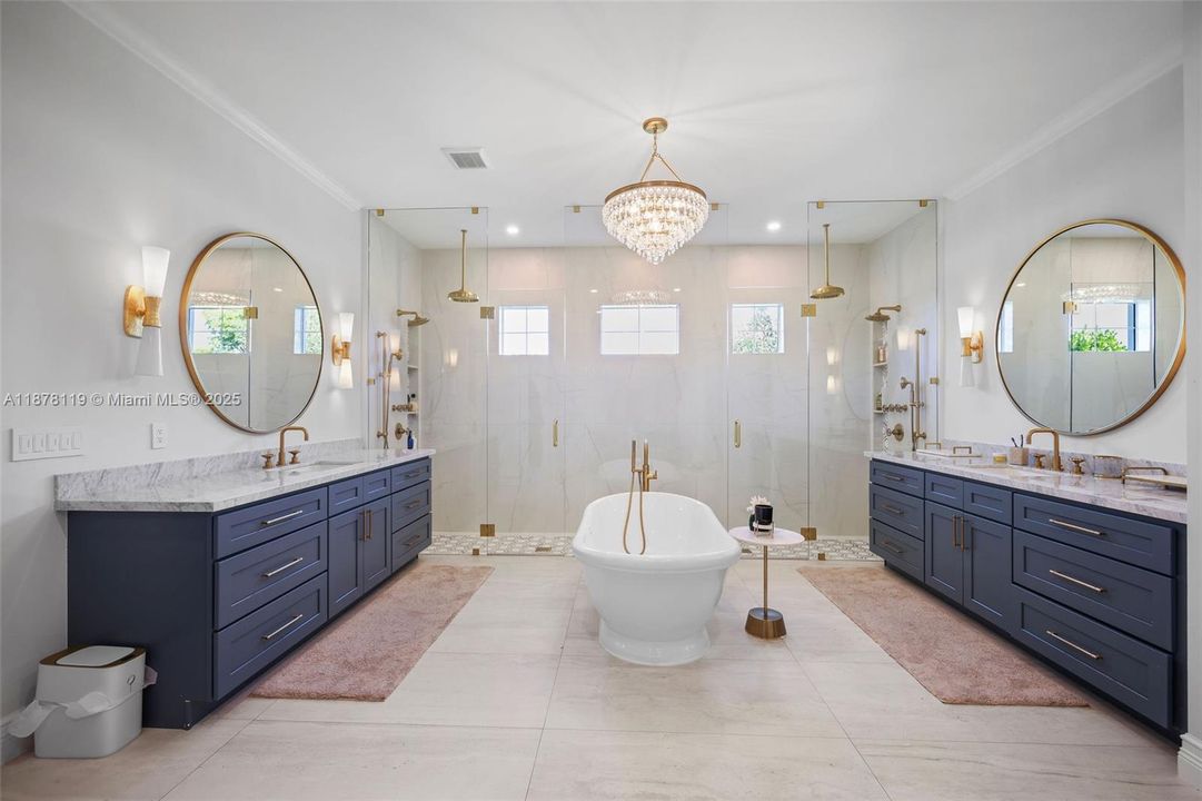 For Sale: $2,795,000 (4 beds, 3 baths, 4742 Square Feet)