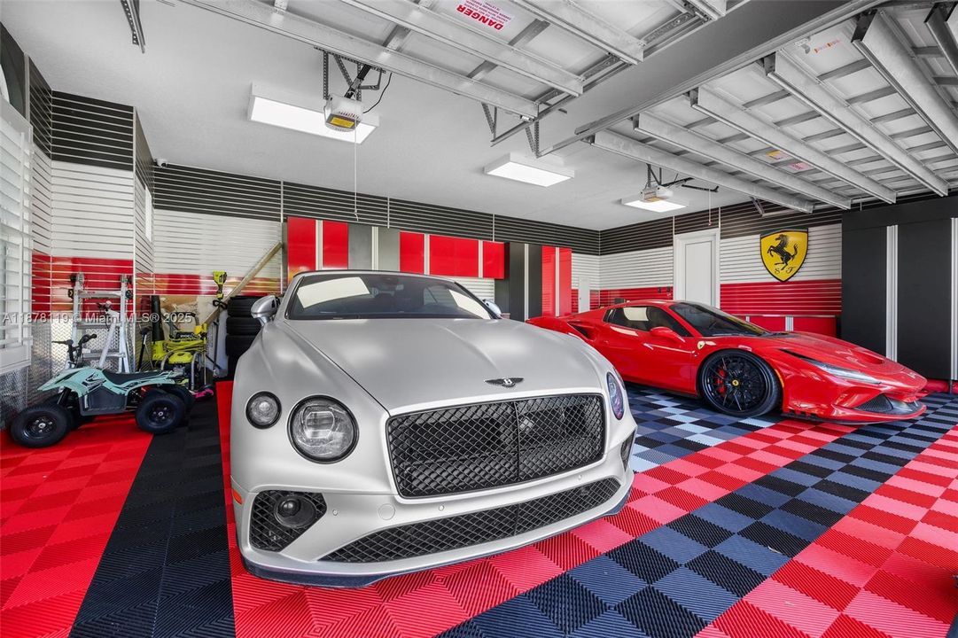 For Sale: $2,795,000 (4 beds, 3 baths, 4742 Square Feet)