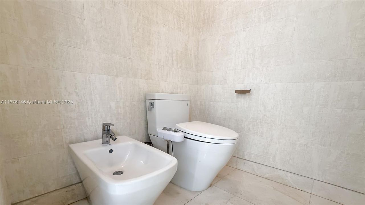 TOILET MASTER BATHROOM