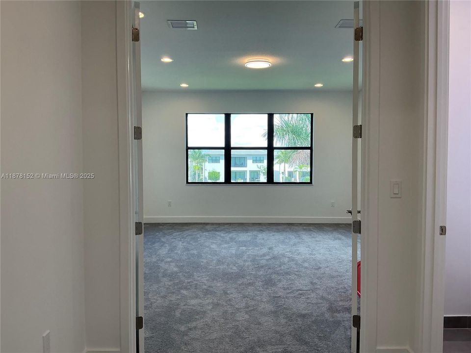 На продажу: $2,780,000 (5 спален, 6 ванн, 5393 Квадратных фут)