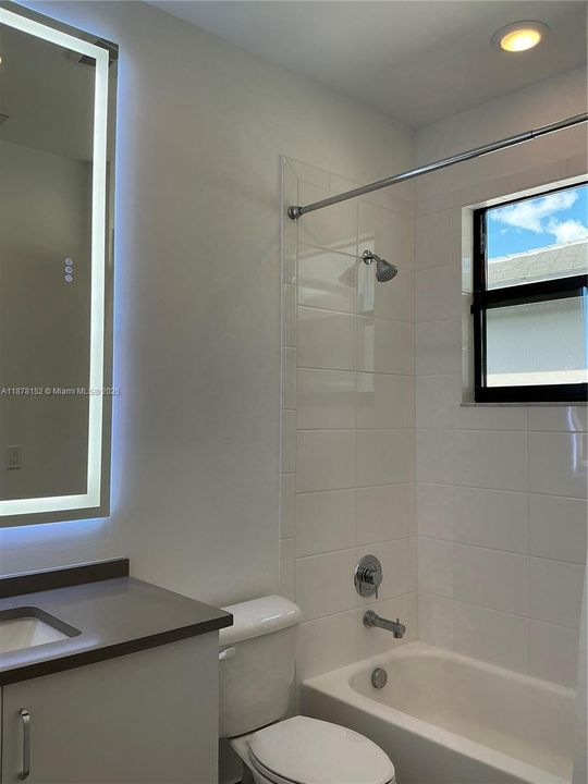 На продажу: $2,780,000 (5 спален, 6 ванн, 5393 Квадратных фут)