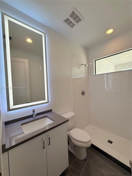 На продажу: $2,780,000 (5 спален, 6 ванн, 5393 Квадратных фут)