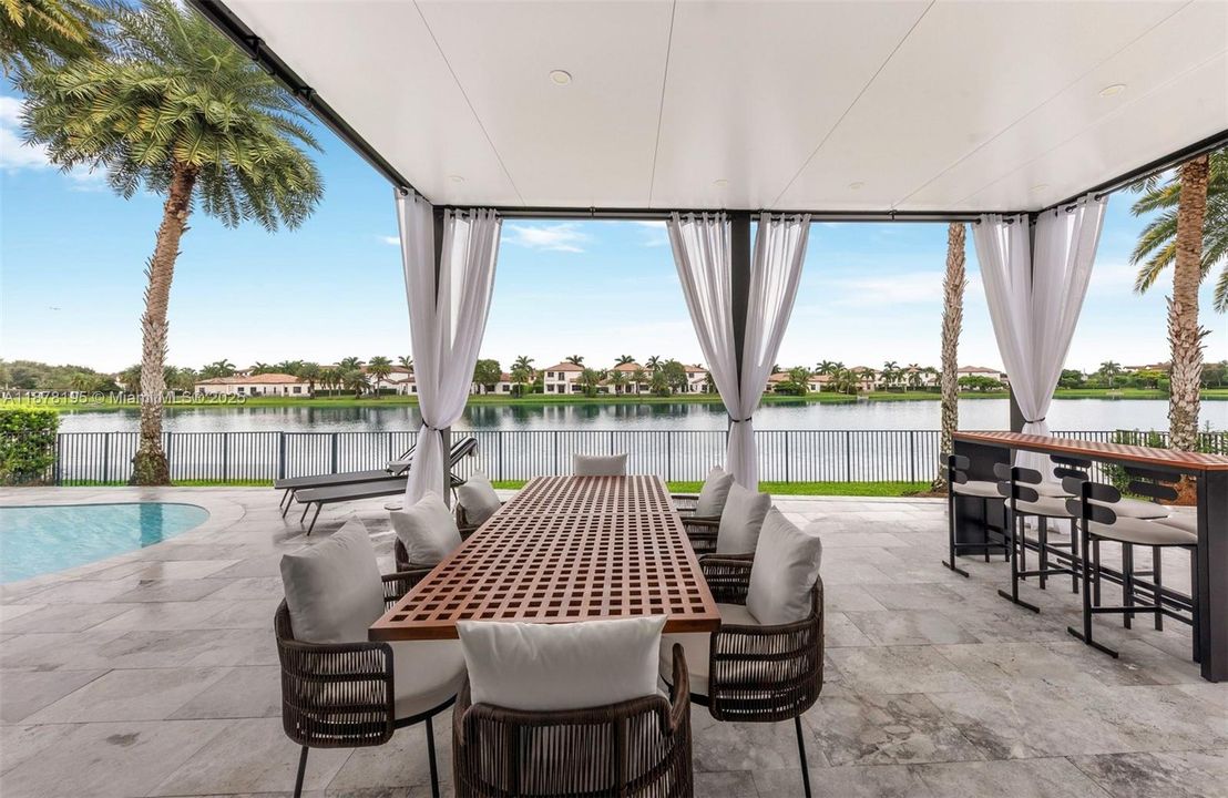 待售: $1,950,000 (5 贝兹, 5 浴室, 4110 平方英尺)