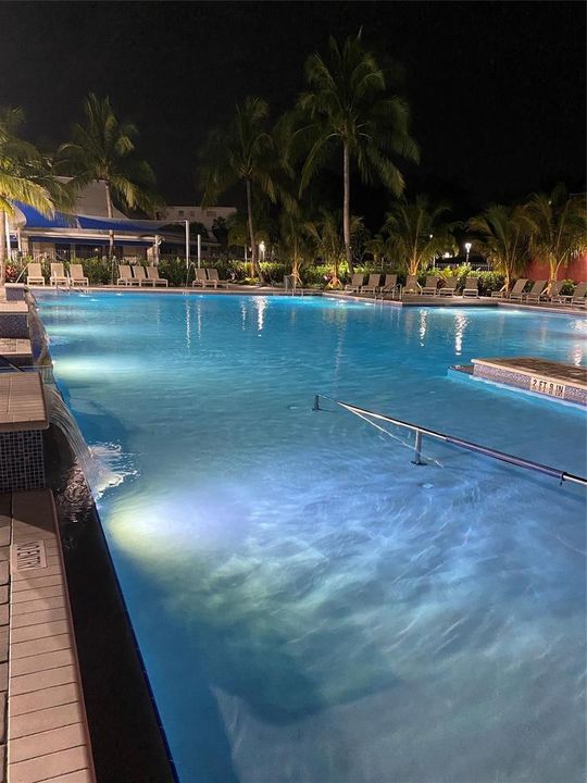 New $1M Clubhouse pool!