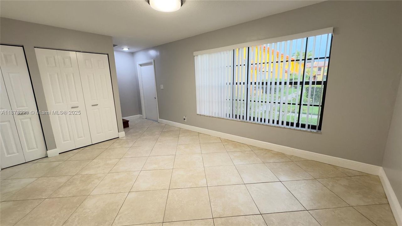 Active With Contract: $250,000 (3 beds, 2 baths, 1535 Square Feet)