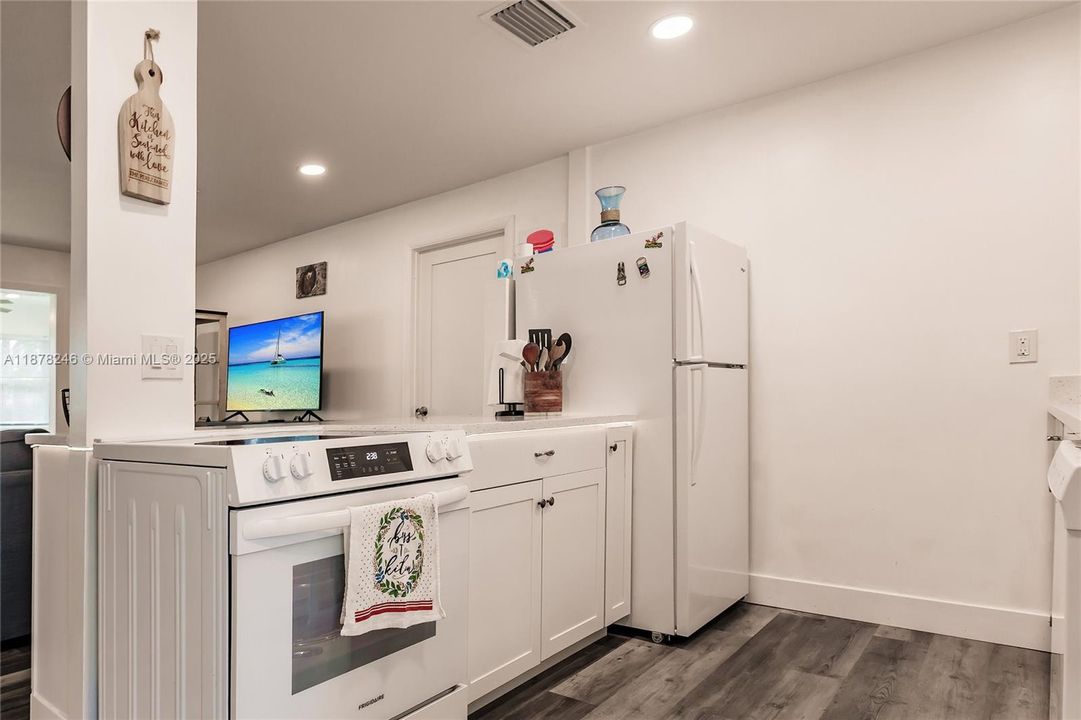 待售: $615,000 (2 贝兹, 2 浴室, 0 平方英尺)