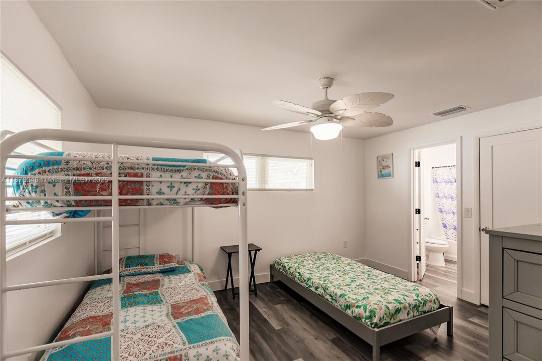 待售: $615,000 (2 贝兹, 2 浴室, 0 平方英尺)