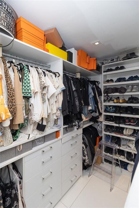 For Sale: $7,200,000 (4 beds, 4 baths, 3664 Square Feet)