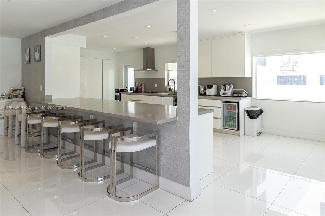 For Sale: $7,200,000 (4 beds, 4 baths, 3664 Square Feet)