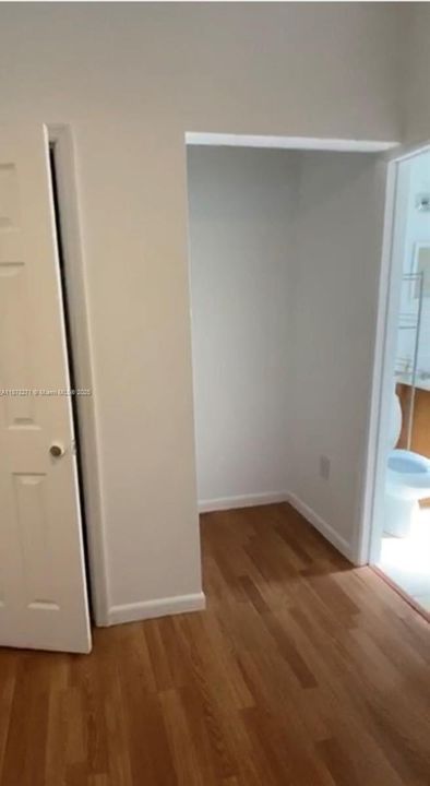 待售: $210,000 (0 贝兹, 1 浴室, 350 平方英尺)