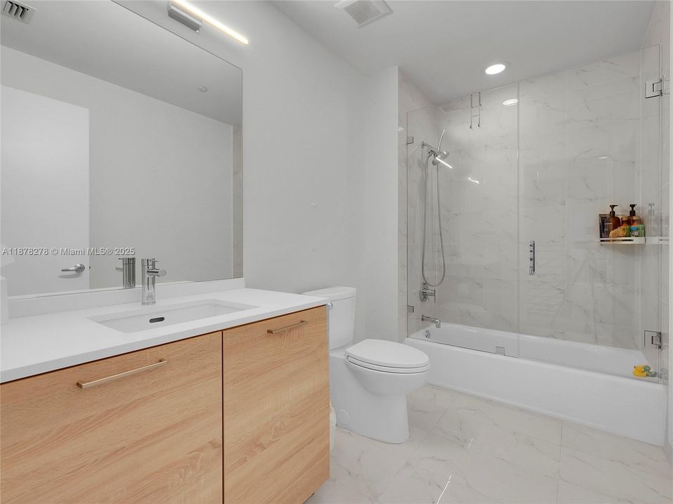 For Sale: $1,499,000 (3 beds, 4 baths, 2093 Square Feet)