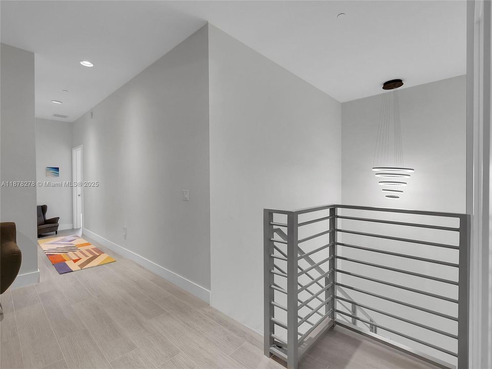 For Sale: $1,499,000 (3 beds, 4 baths, 2093 Square Feet)