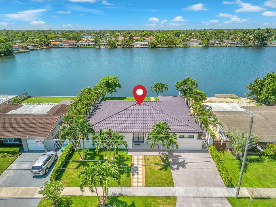 Active With Contract: $12,000 (3 beds, 3 baths, 3000 Square Feet)