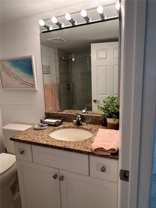 En Renta: $3,700 (2 camas, 2 baños, 1281 Pies cuadrados)