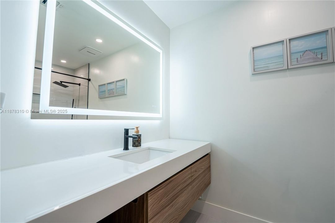 Недавно арендовано: $5,000 (4 спален, 2 ванн, 2686 Квадратных фут)