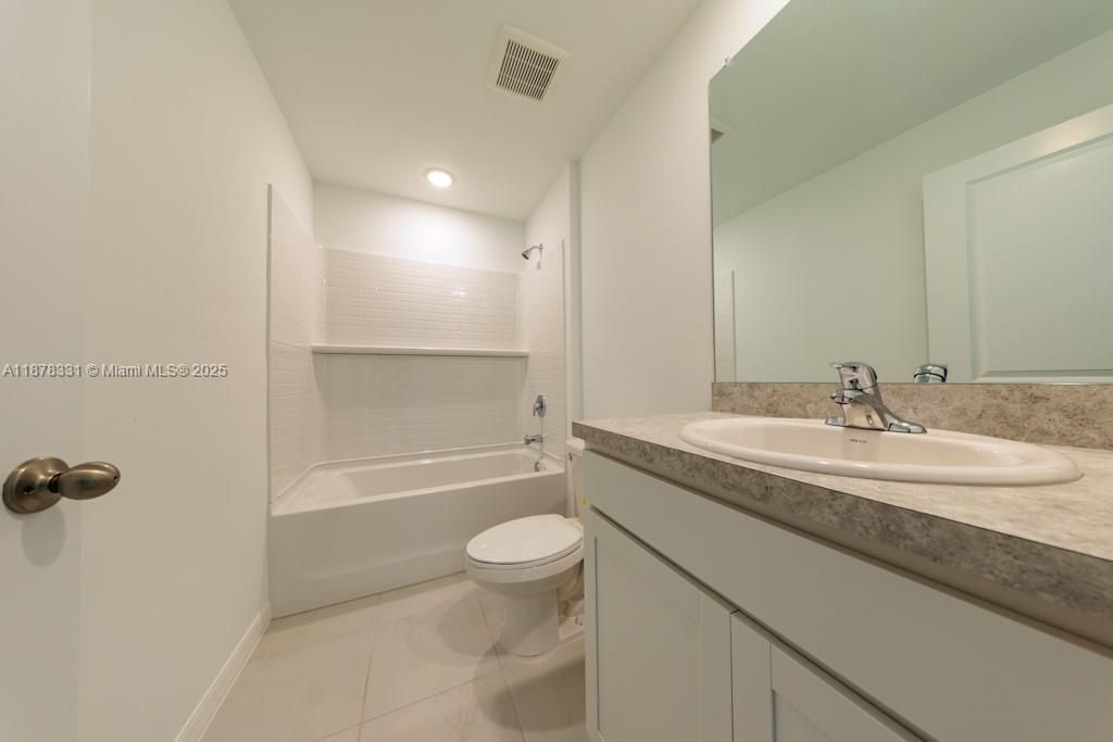 На продажу: $314,500 (4 спален, 2 ванн, 0 Квадратных фут)